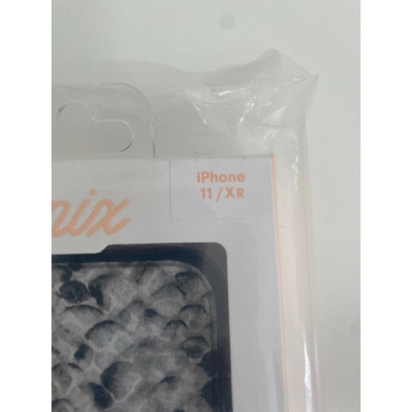 Sonix Tres Case Crossbody Wallet for iPhone 11/XR, 11Pro/XS Max - Picture 3 of 9